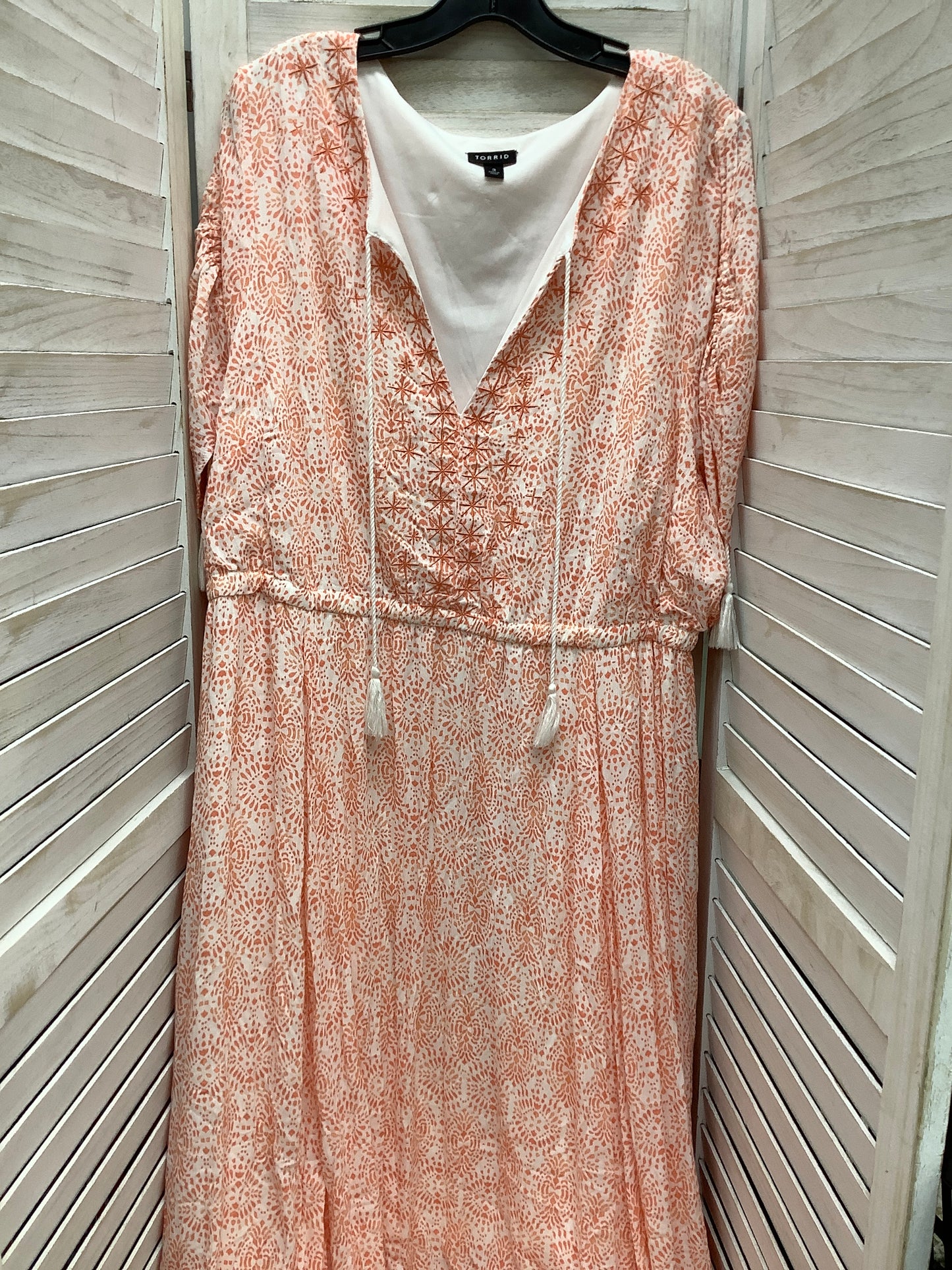 Dress Casual Maxi By Torrid In Peach, Size: 3x