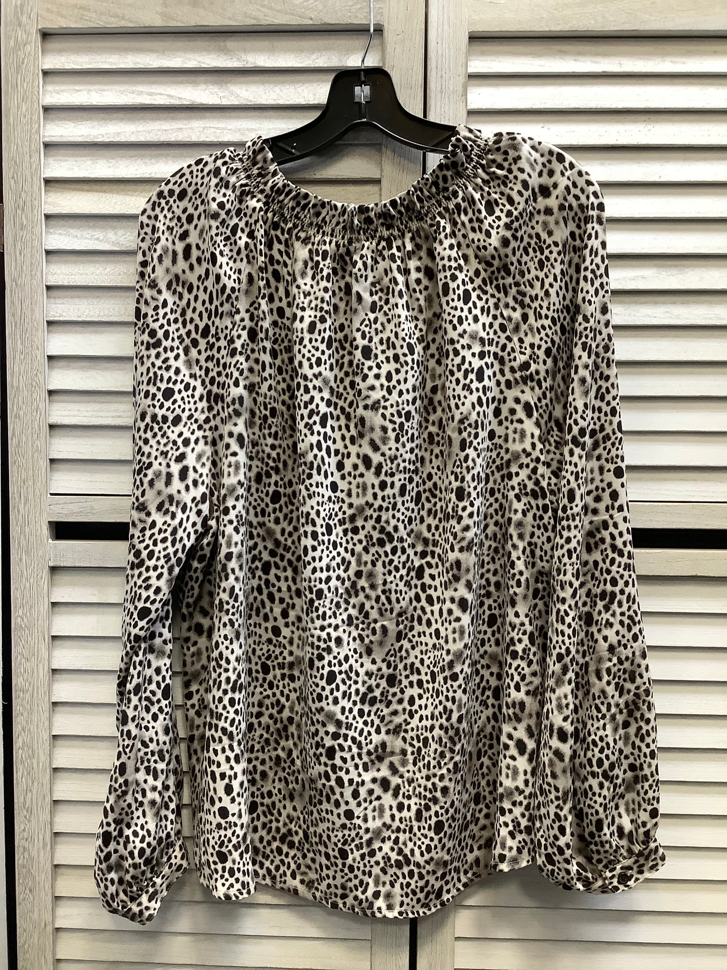 Top Long Sleeve By A New Day In Animal Print, Size: Xl