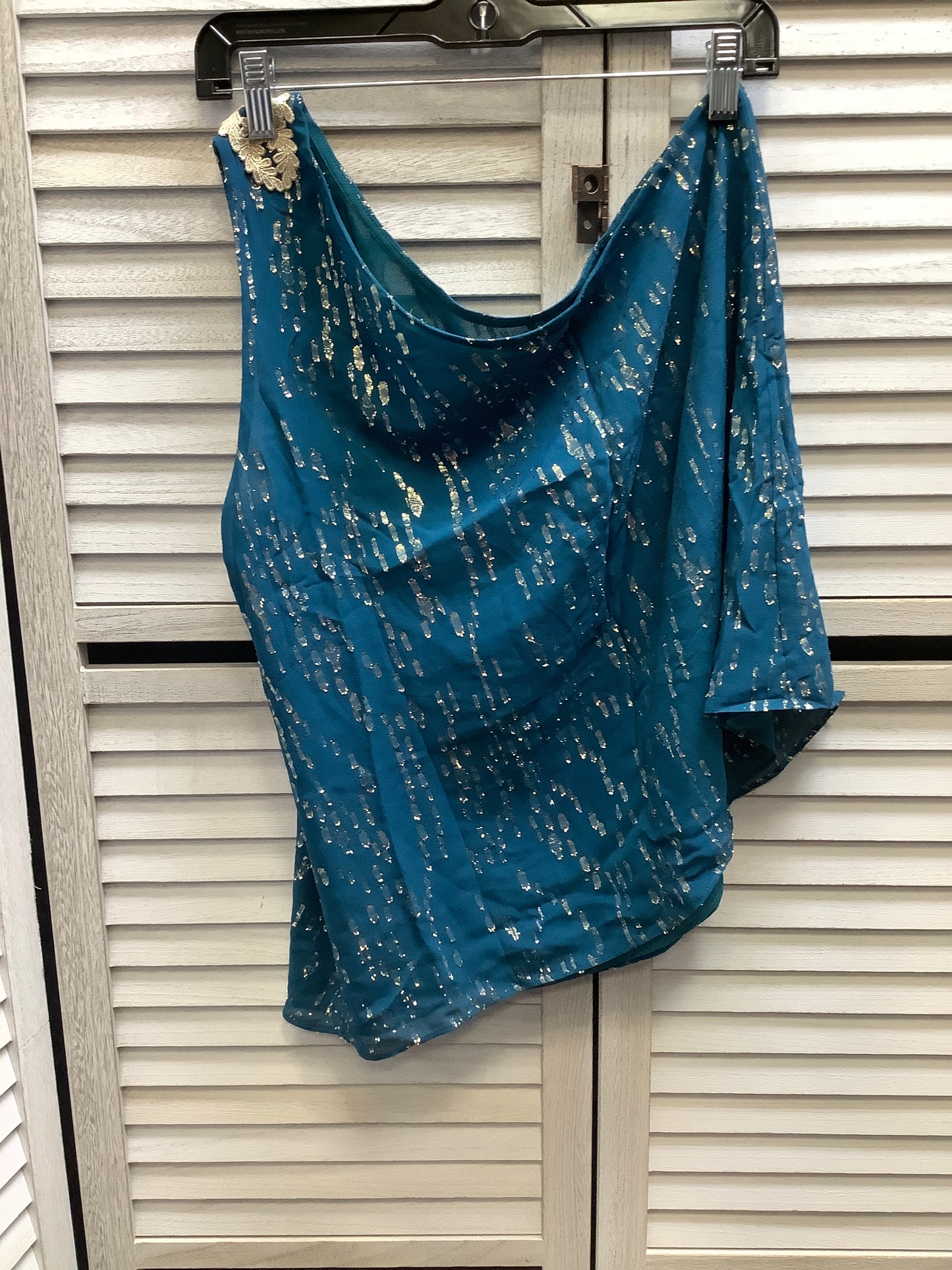 Top Sleeveless By Lilly Pulitzer In Teal, Size: 10