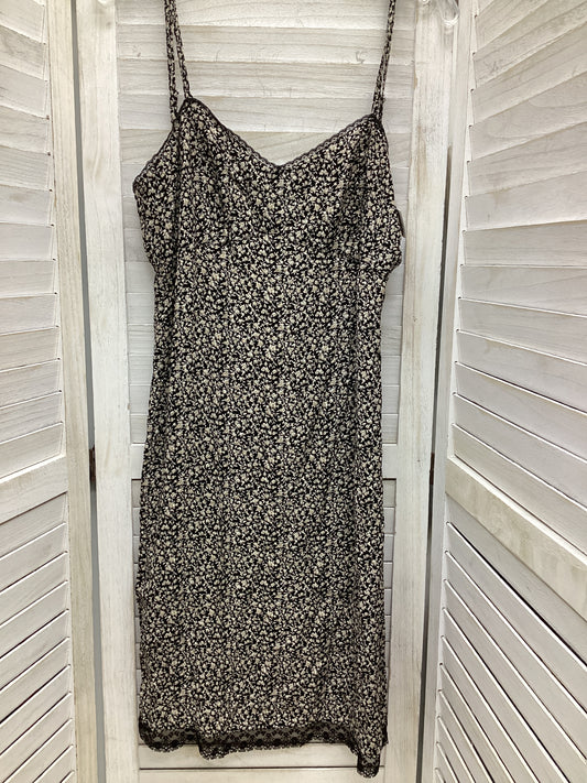 Dress Casual Midi By Old Navy In Floral Print, Size: 6