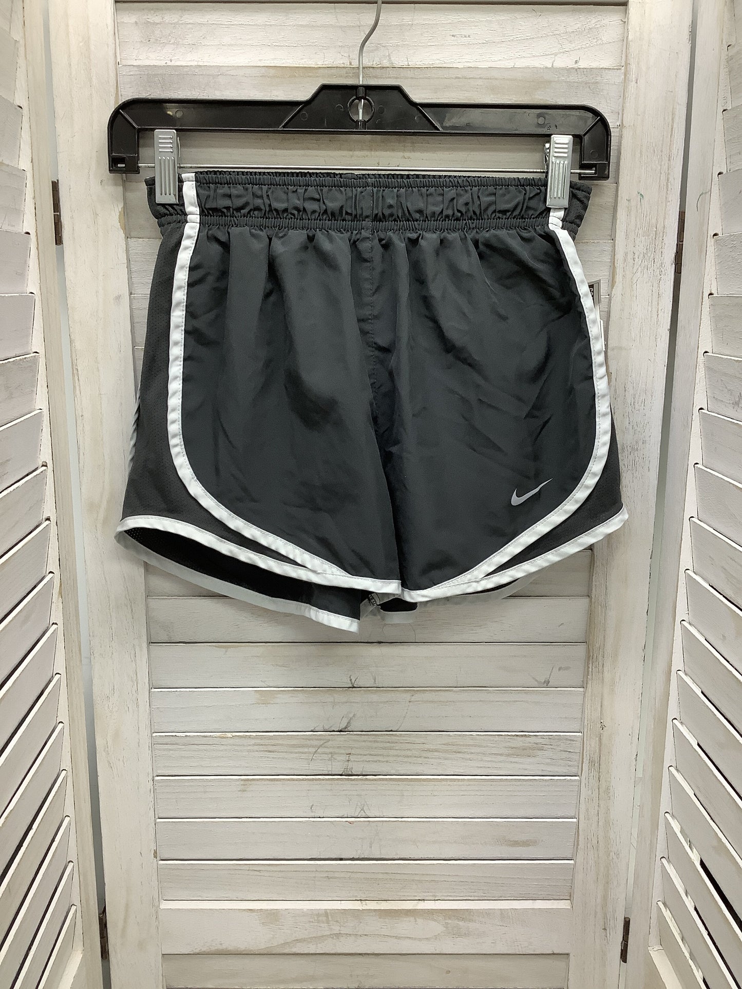 Athletic Shorts By Nike  Size: Xs