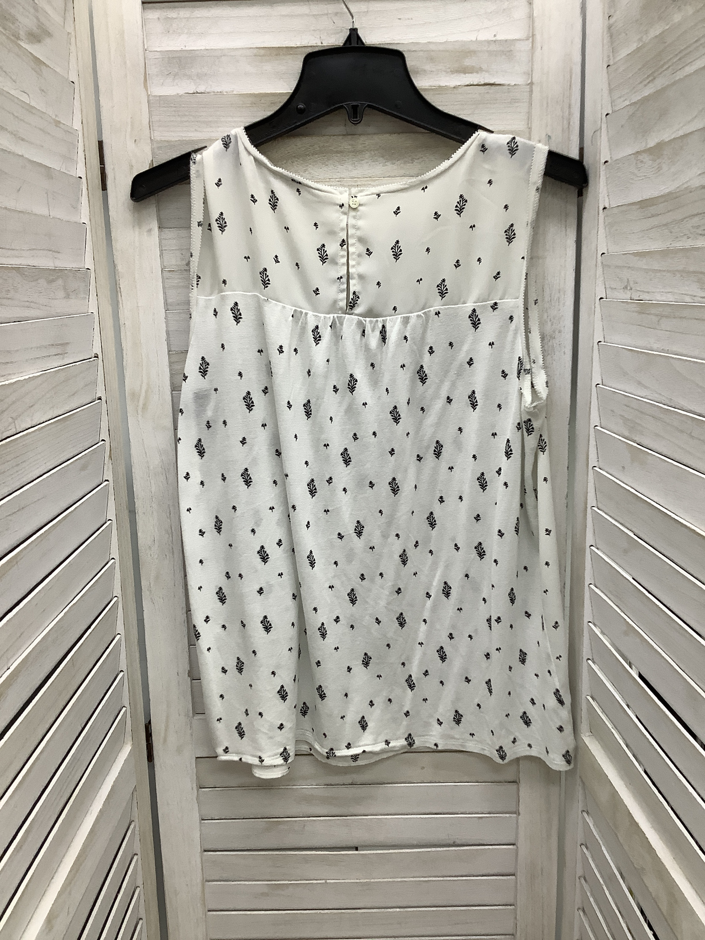 Top Sleeveless By Loft  Size: M