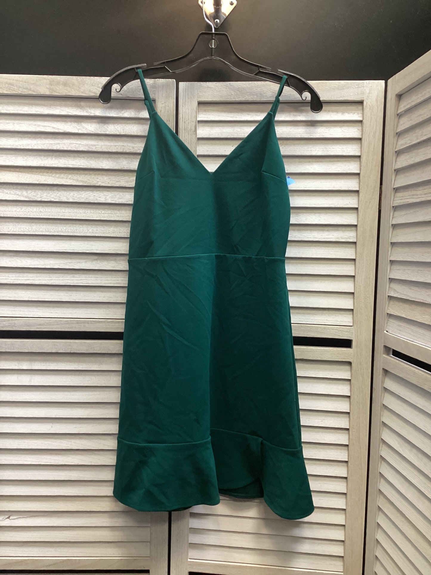 Dress Party Short By Express In Emerald, Size: S