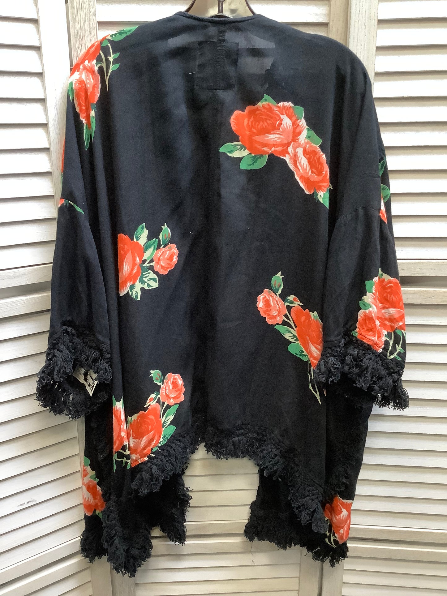 Floral Shawl Clothes Mentor, Size Onesize