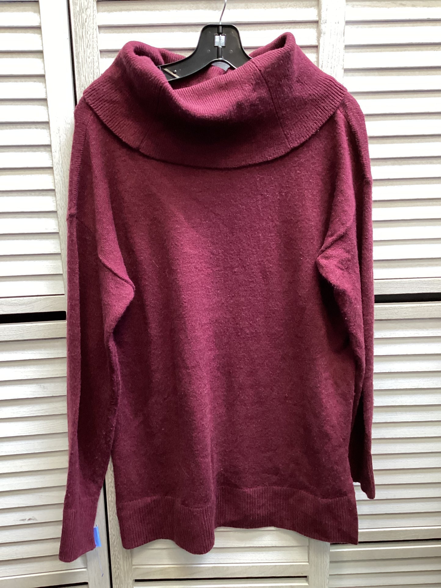 Sweater By Banana Republic In Wine, Size: L