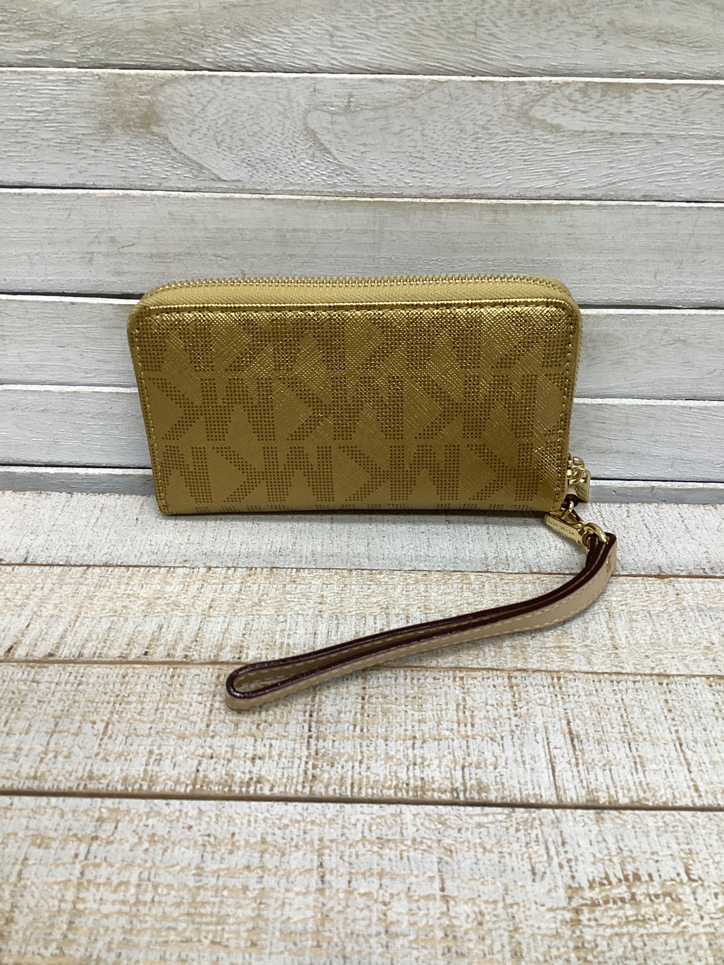 Wristlet Designer By Michael Kors, Size: Medium