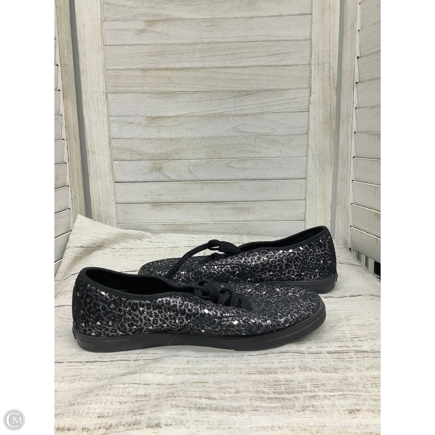 Shoes Flats By Vans In Black & Silver, Size: 7.5