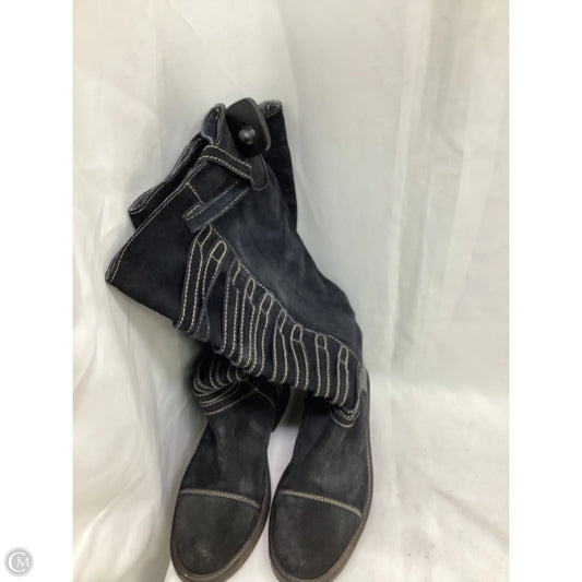 Boots Knee Flats By Clothes Mentor In Black, Size: 10
