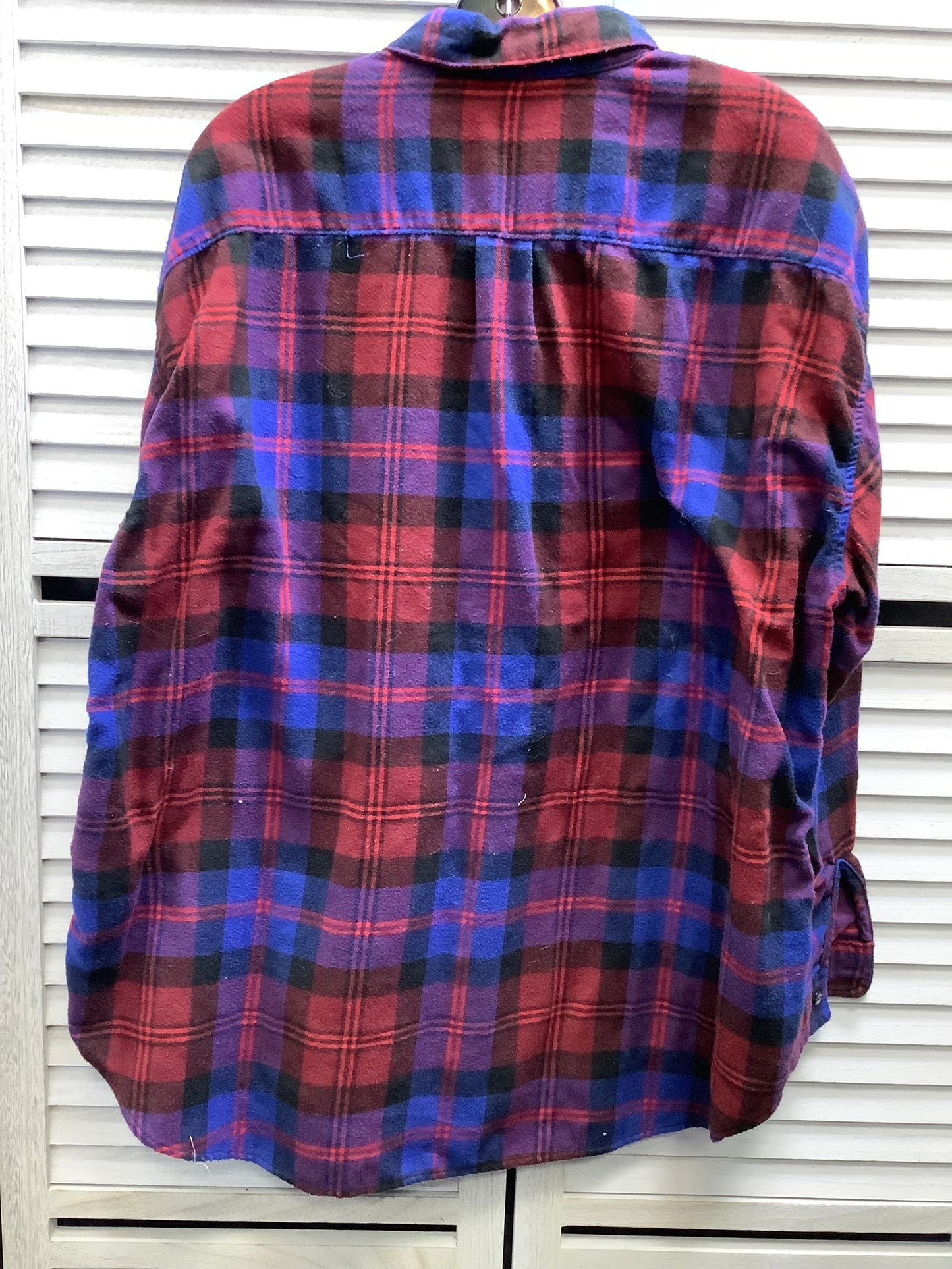 Top Long Sleeve By Levis In Plaid Pattern, Size: Xl