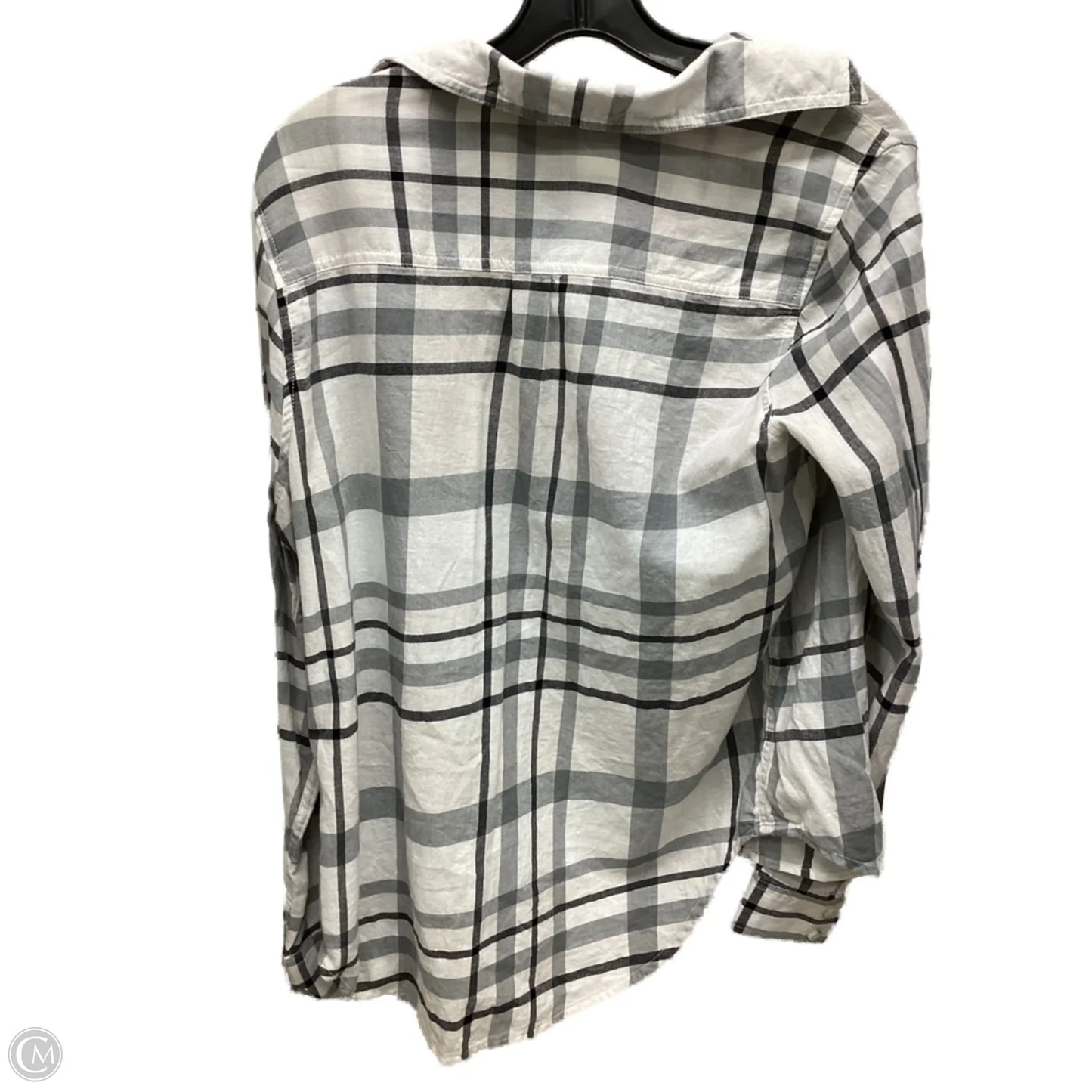Top Long Sleeve By Universal Thread In Plaid Pattern, Size: M