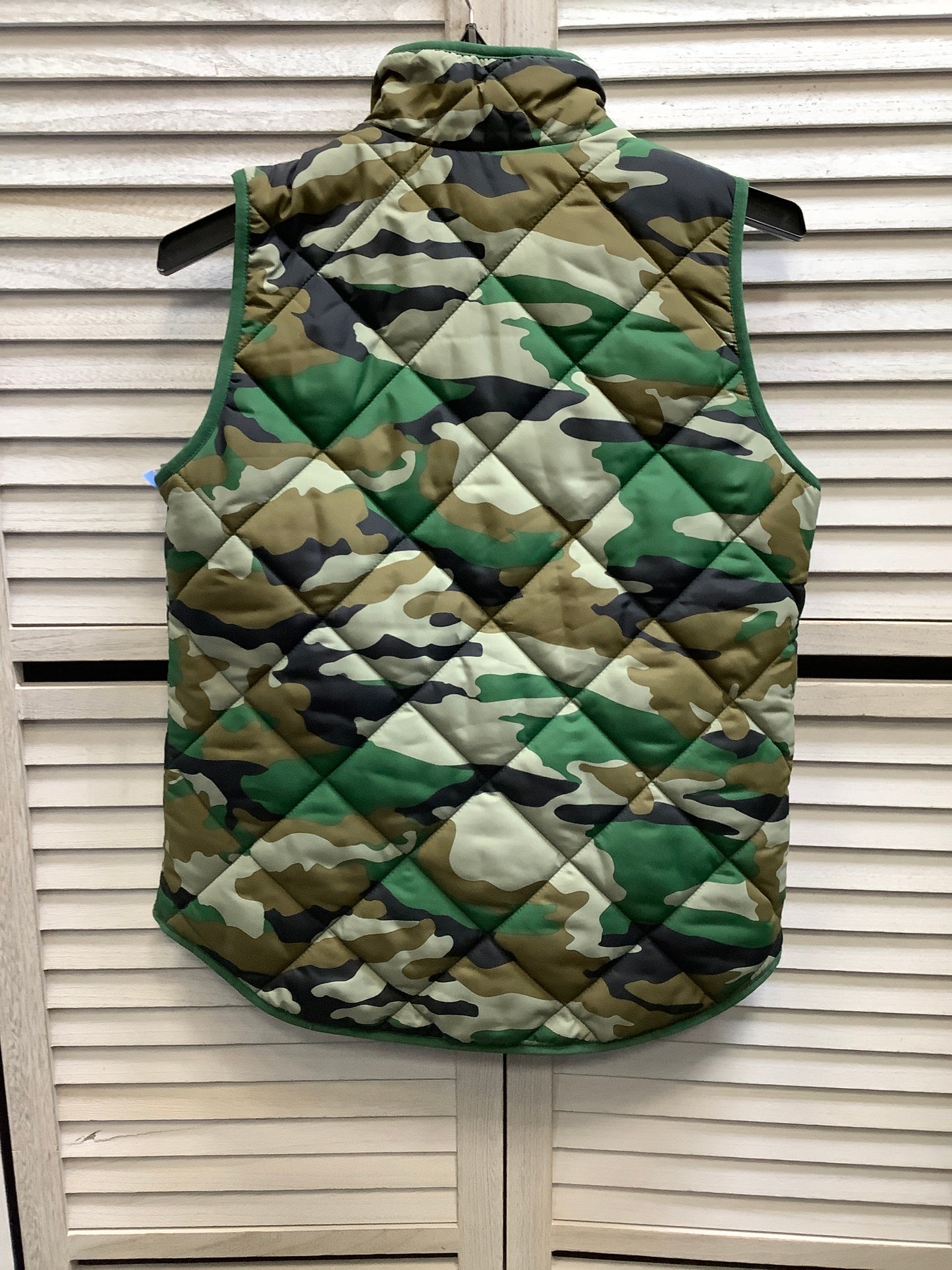 Vest Puffer & Quilted By Clothes Mentor In Camouflage Print, Size: Xs