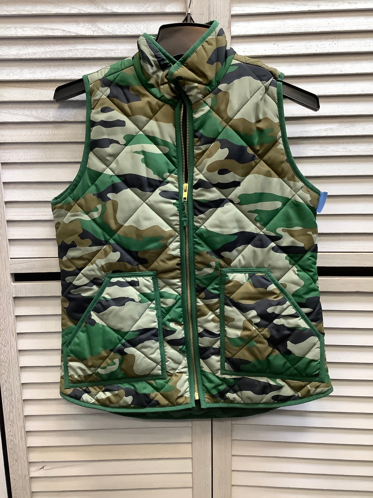 Vest Puffer & Quilted By Clothes Mentor In Camouflage Print, Size: Xs