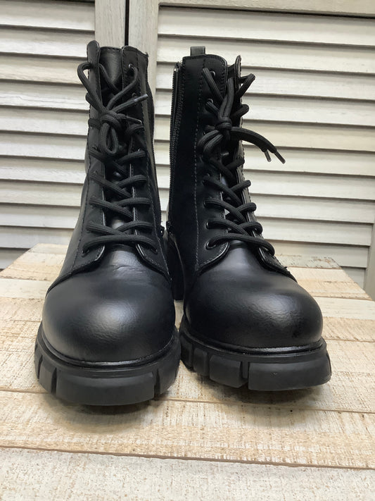 Boots Combat By Mia In Black, Size: 10