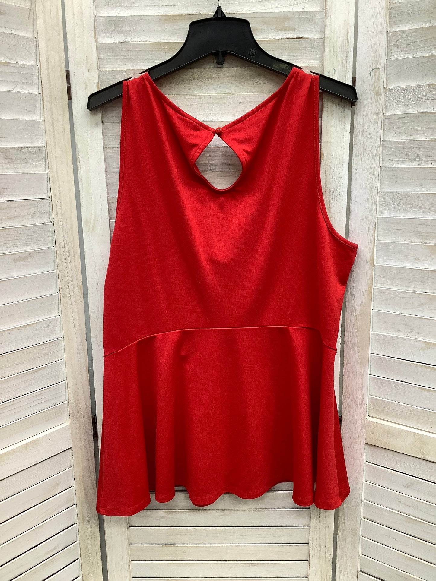 Top Sleeveless By Torrid In Red, Size: 2x