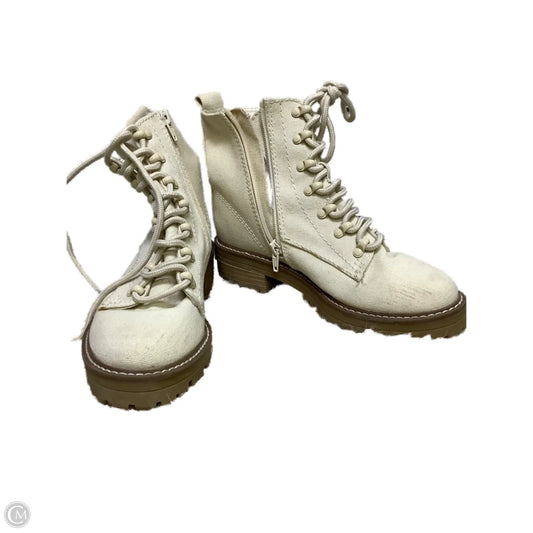 Boots Combat By Universal Thread In Tan, Size: 6.5