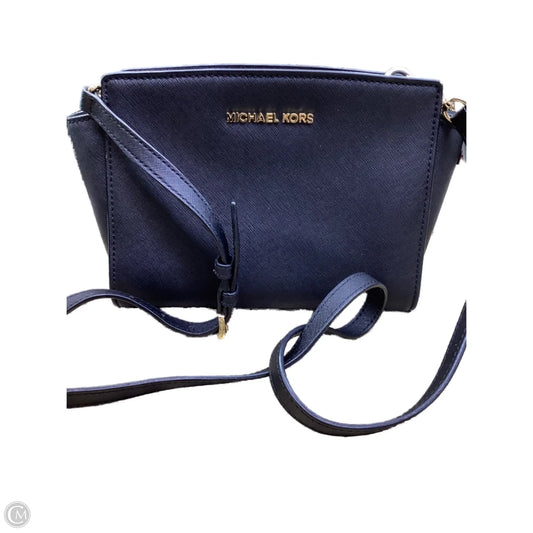 Crossbody Designer By Michael Kors, Size: Medium