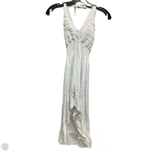 Dress Casual Short By Clothes Mentor In White, Size: S