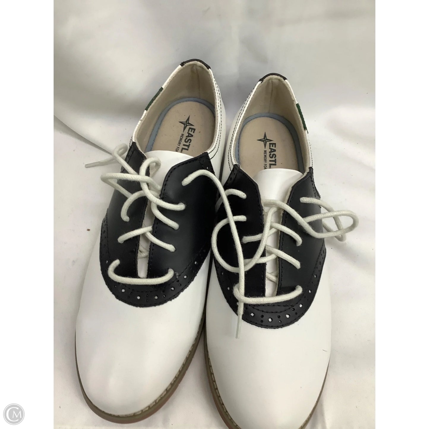 Shoes Flats By Eastland In Black & White, Size: 10