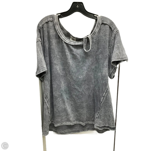 Top Short Sleeve By We The Free In Grey, Size: M
