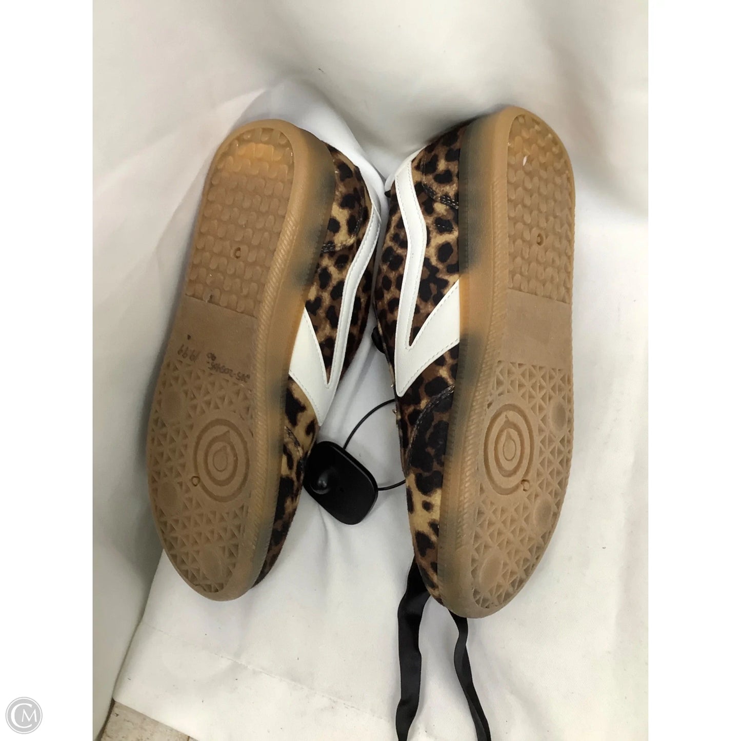 Shoes Sneakers By Dolce Vita In Leopard Print, Size: 7.5