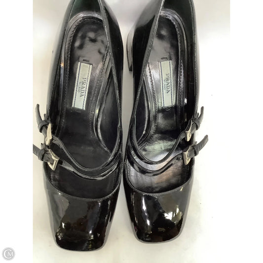 Shoes Luxury Designer By Prada In Black, Size: 6.5