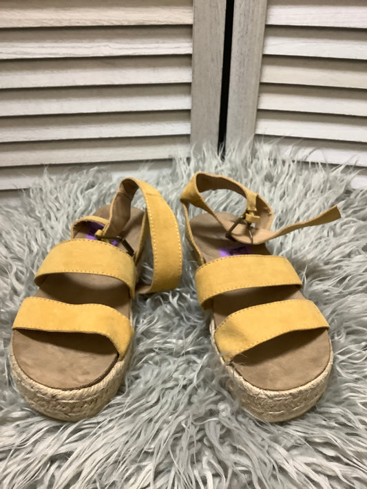 Sandals Heels Wedge By Universal Thread  Size: 6.5