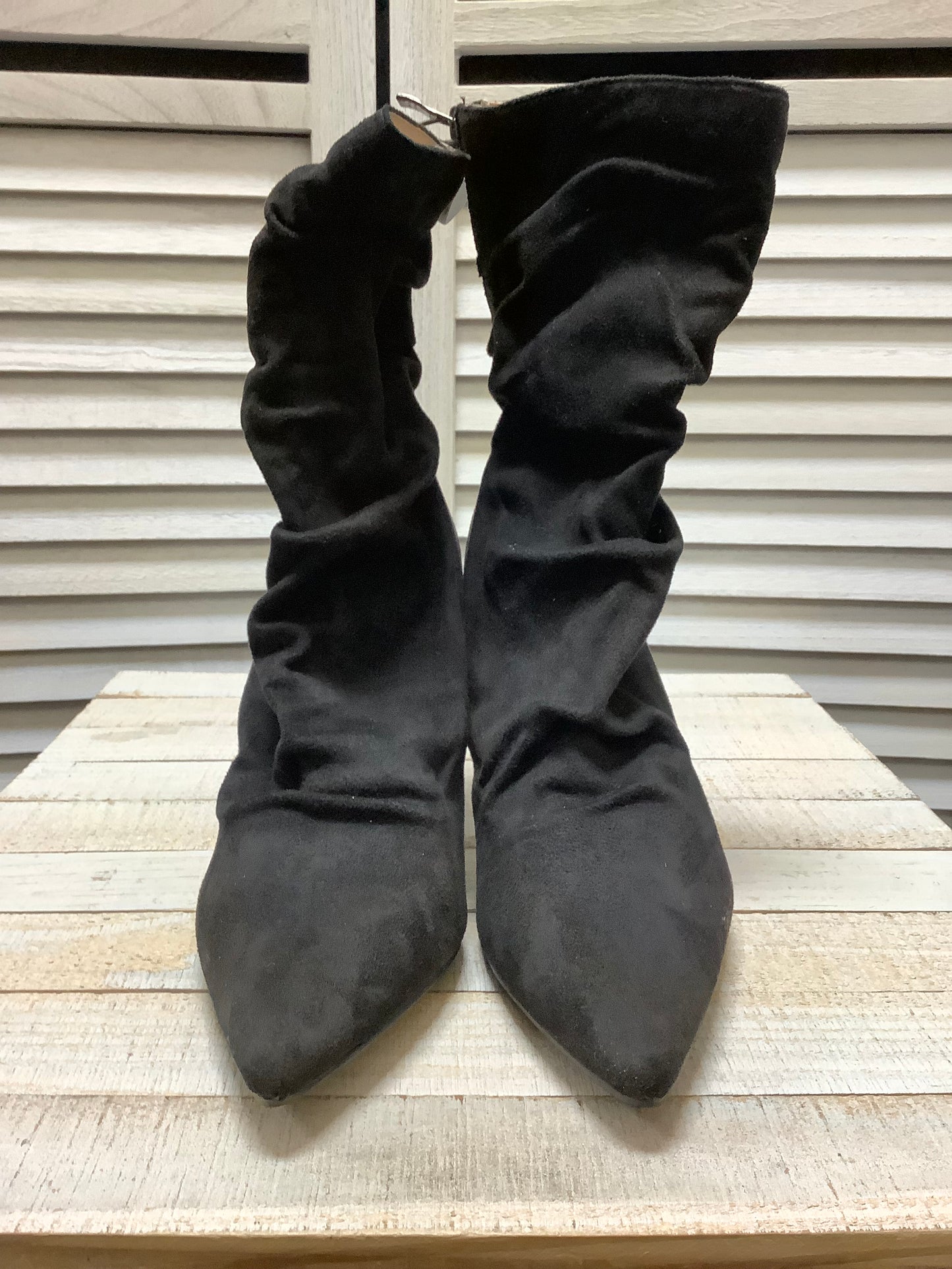 Boots Ankle Heels By Clothes Mentor  Size: 8.5