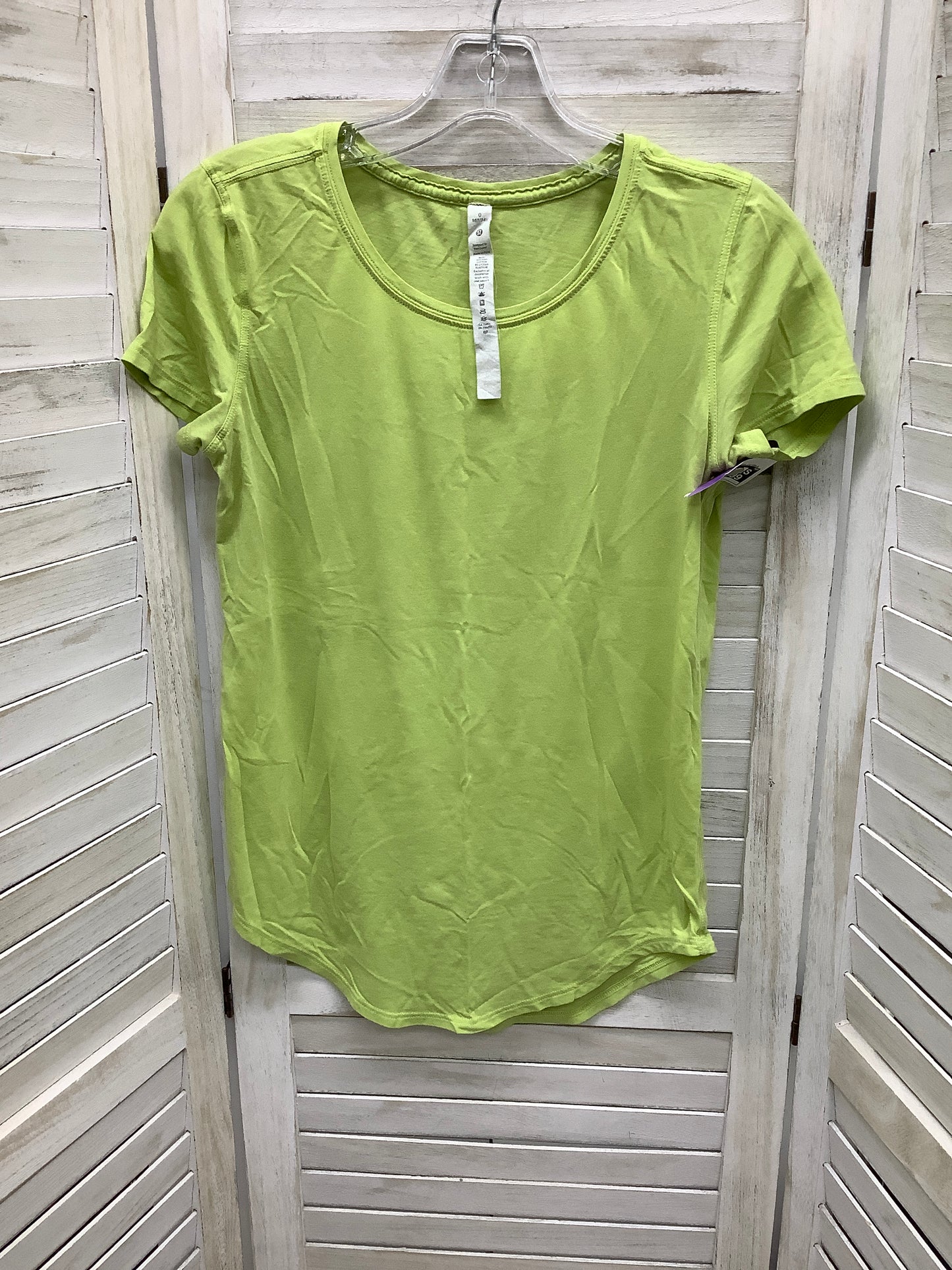 Athletic Top Short Sleeve By Lululemon  Size: 0