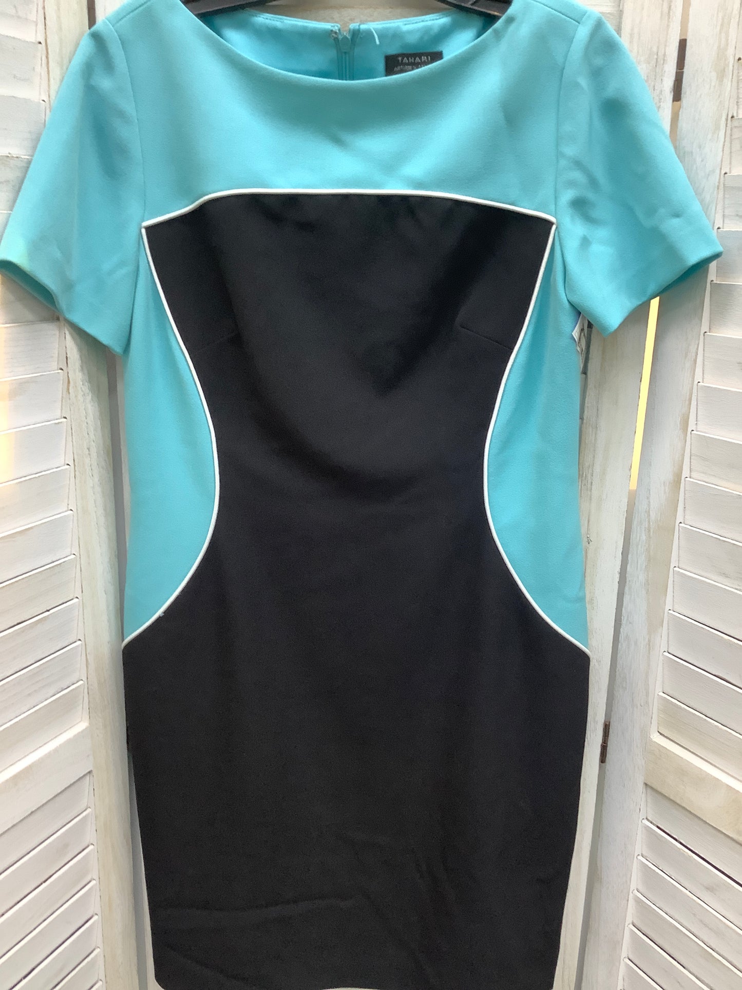 Dress Casual Midi By Tahari  Size: 6