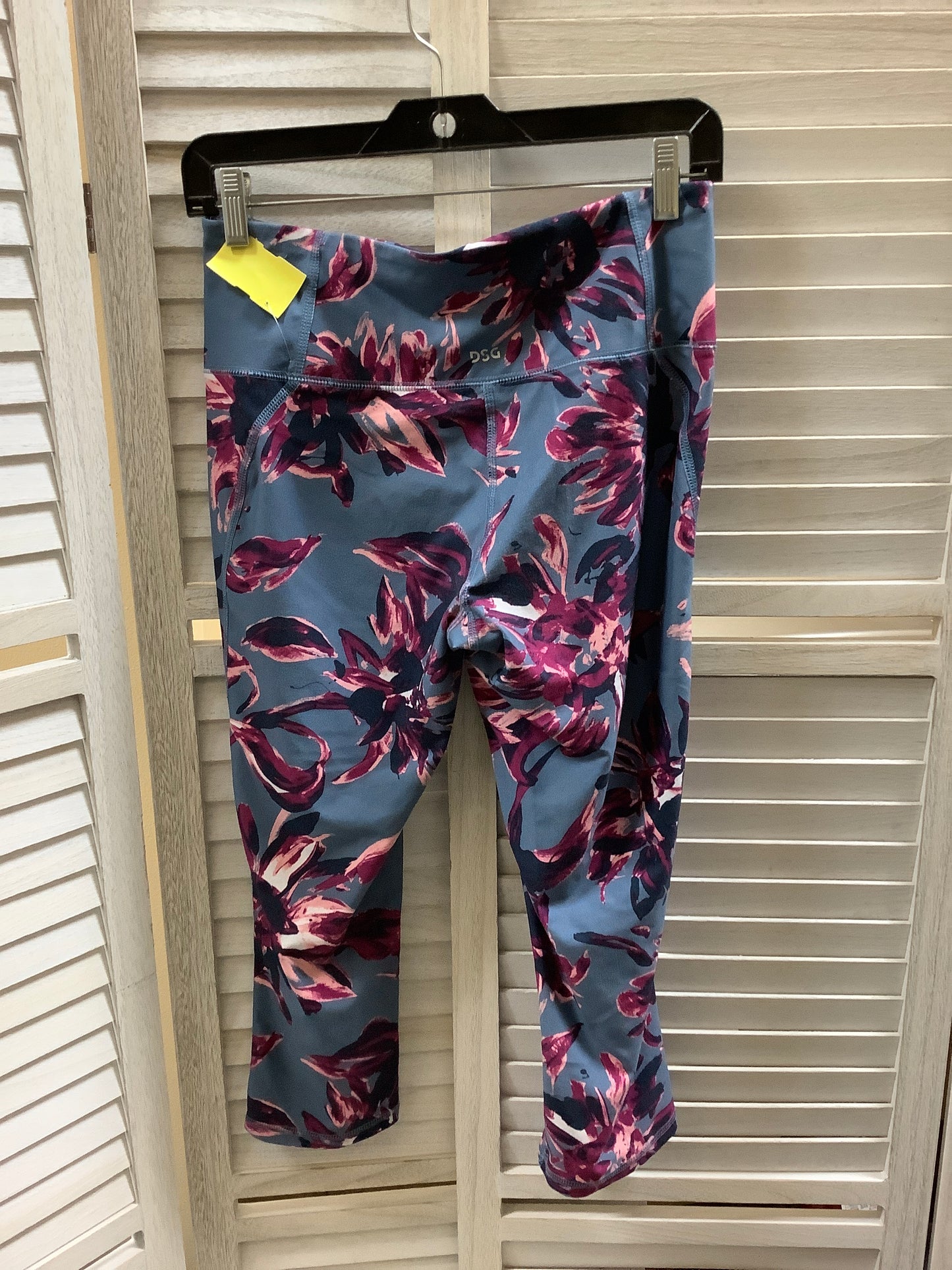 Athletic Leggings Capris By Dsg Outerwear  Size: M