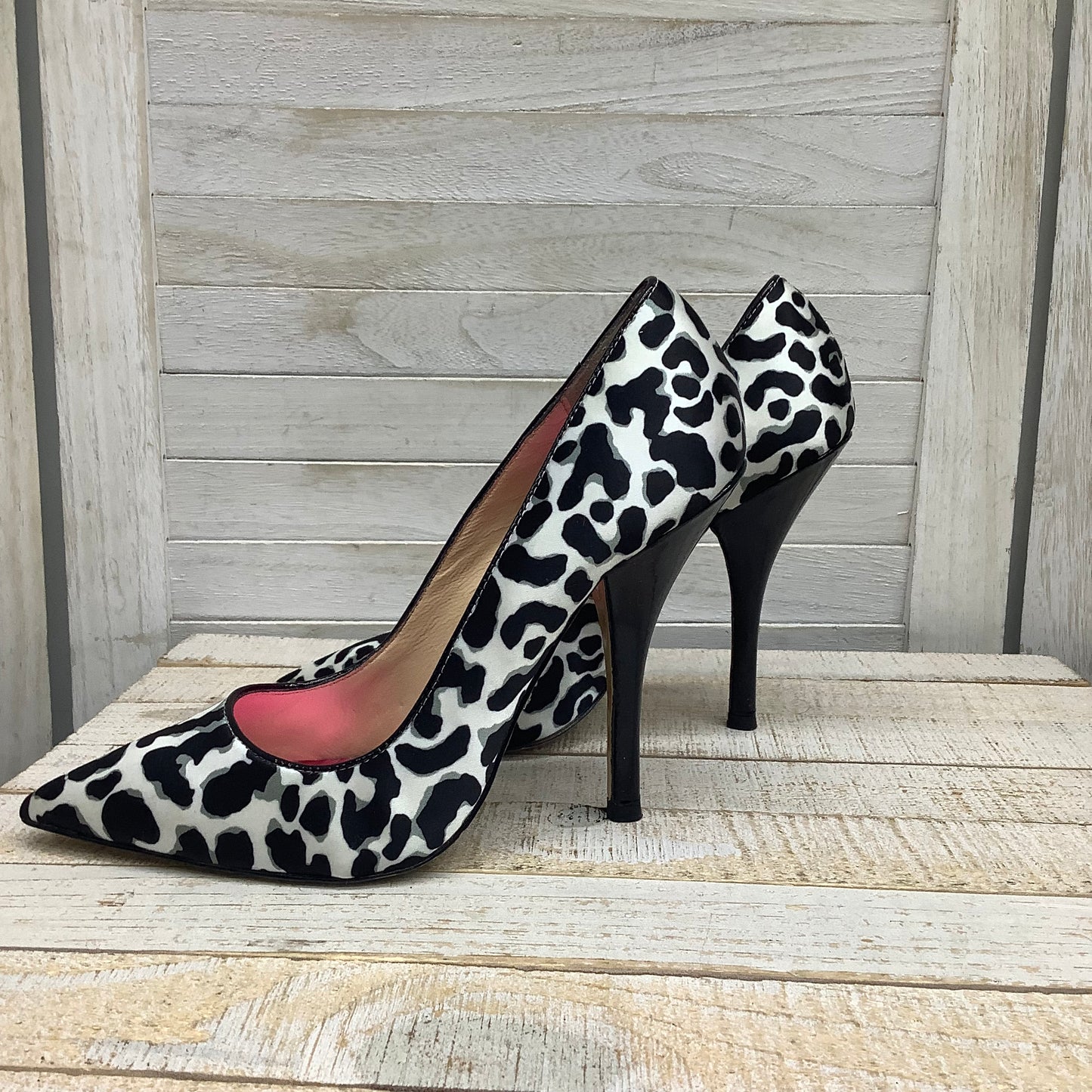 Shoes Heels Stiletto By Betsey Johnson  Size: 7