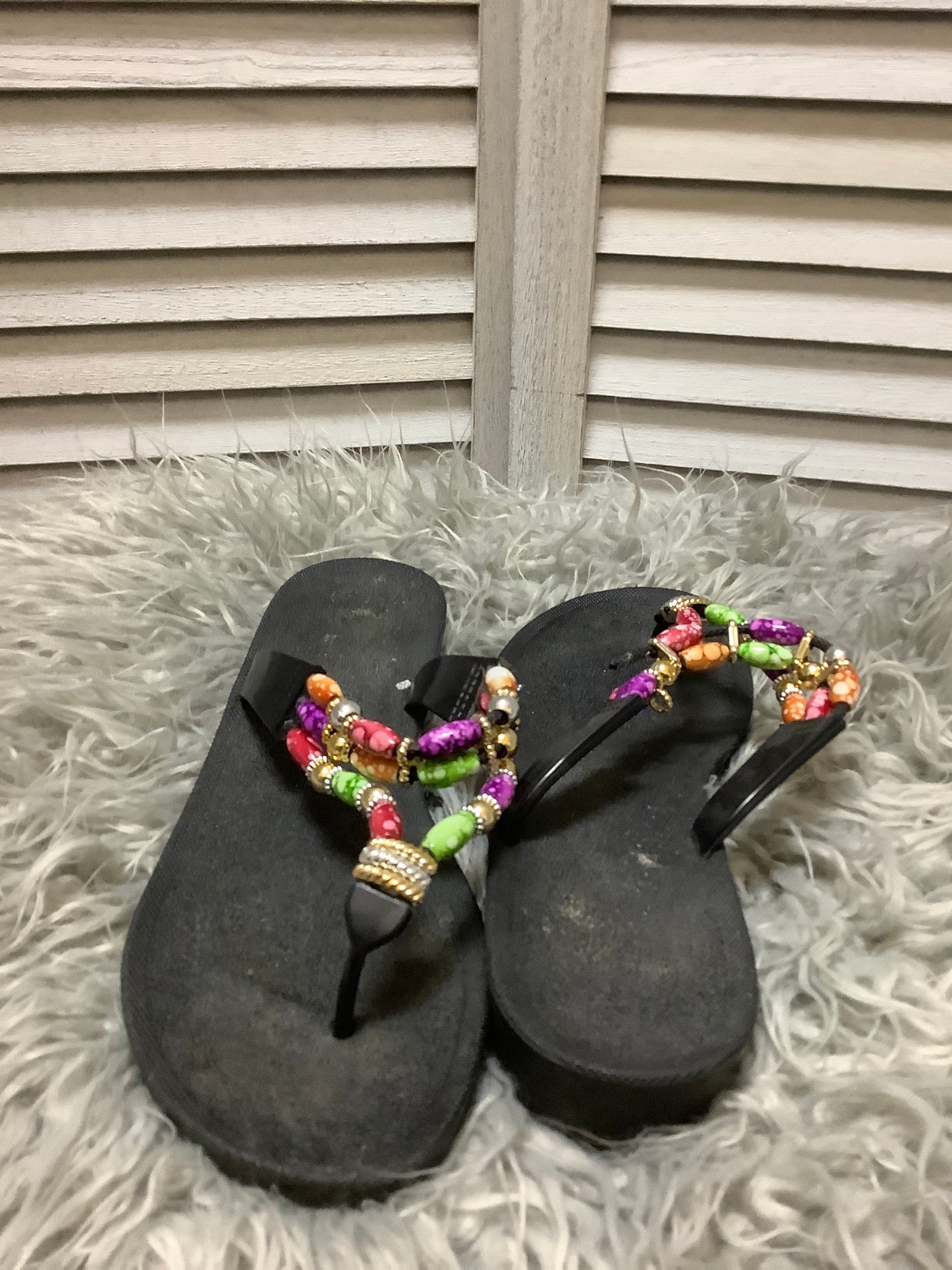 Sandals Flip Flops By Clothes Mentor  Size: 8