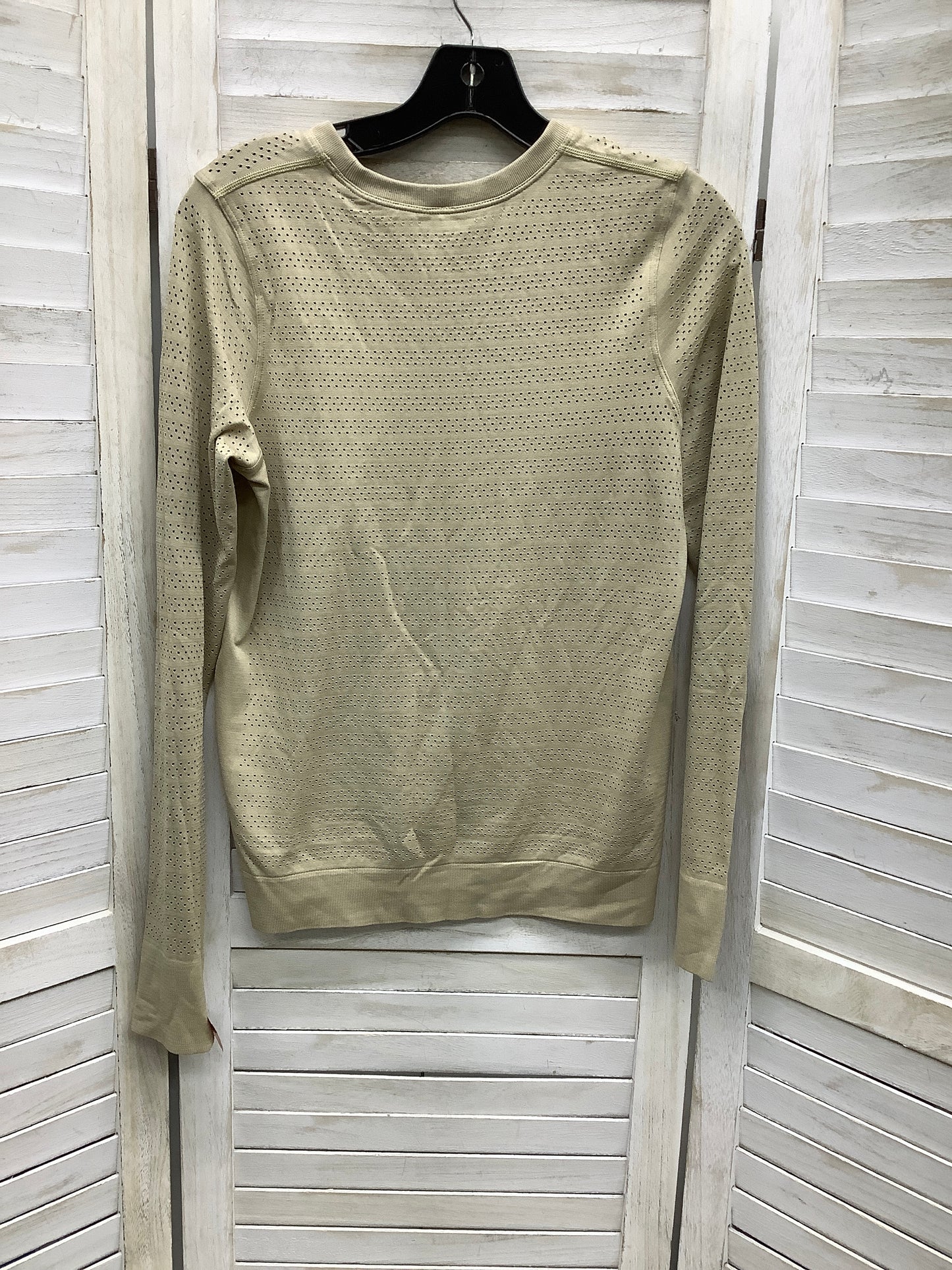 Athletic Top Long Sleeve Crewneck By Lululemon  Size: 8