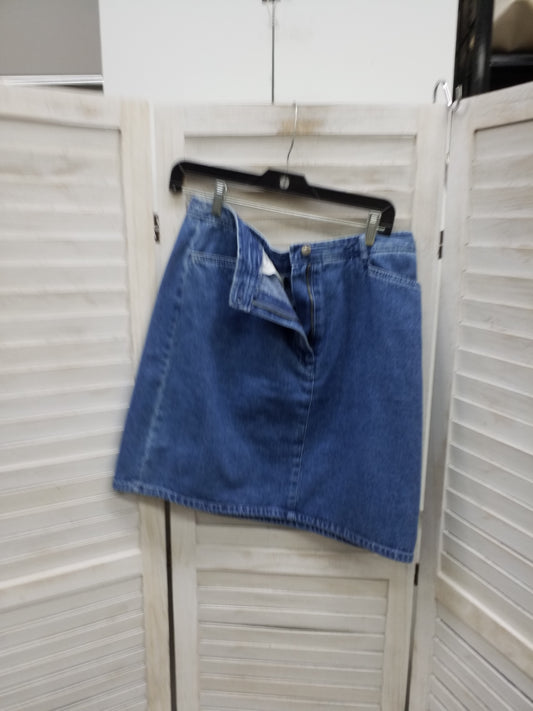 Skirt Mini & Short By Liz Claiborne  Size: 12