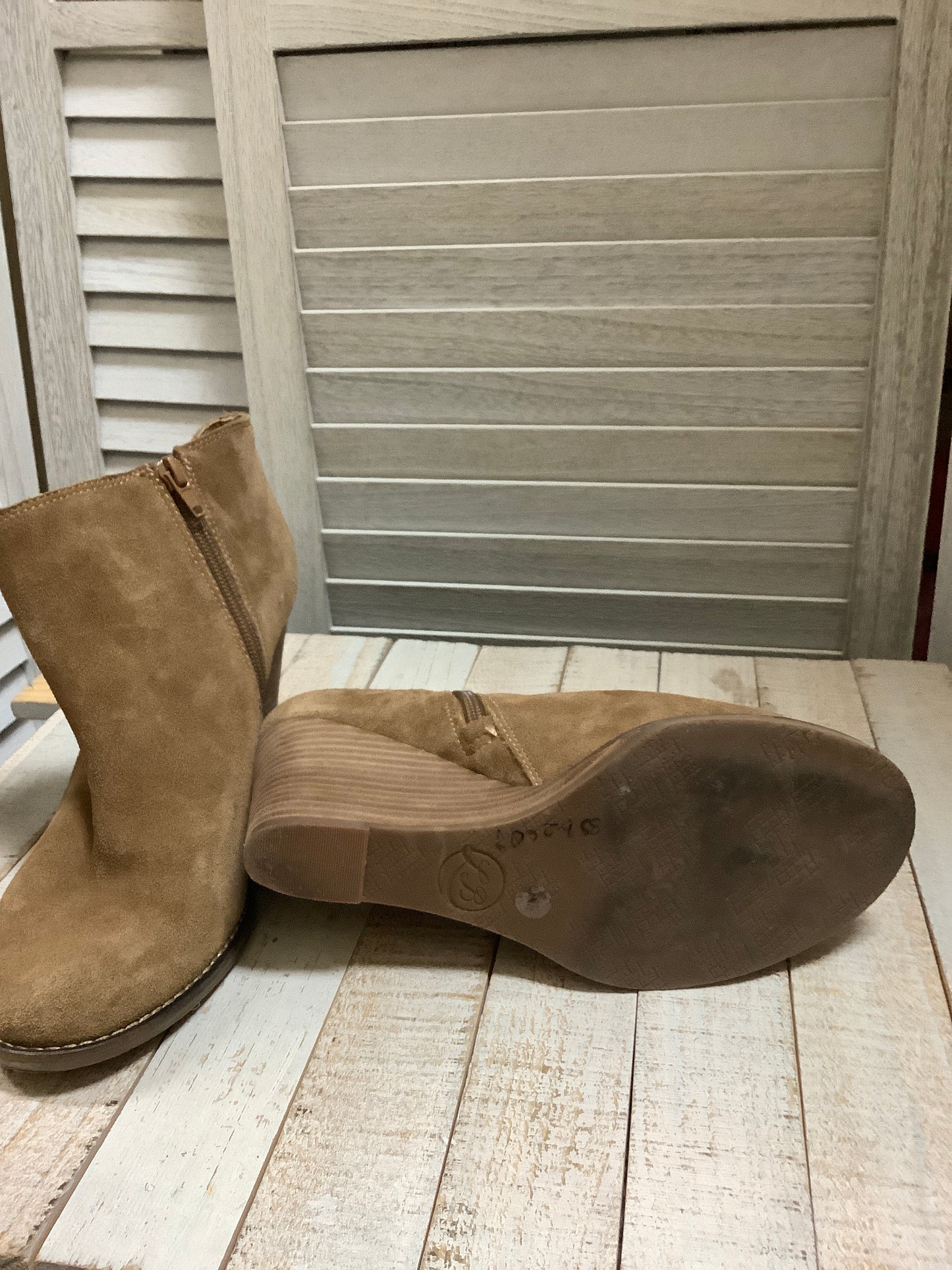 Boots Ankle Heels By Lucky Brand  Size: 8.5