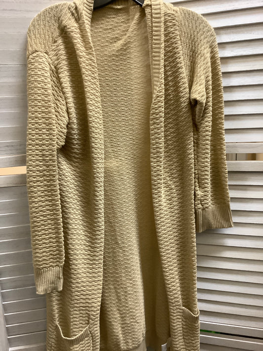 Cardigan By Clothes Mentor  Size: S