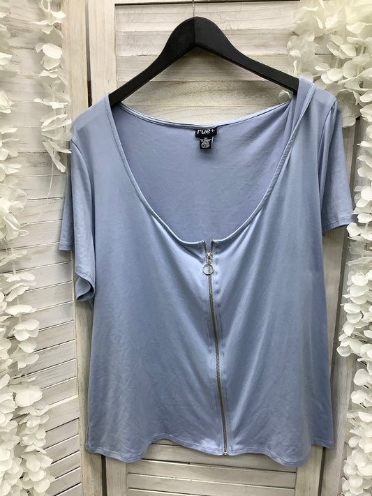 Top Short Sleeve Basic By Rue 21  Size: 4x