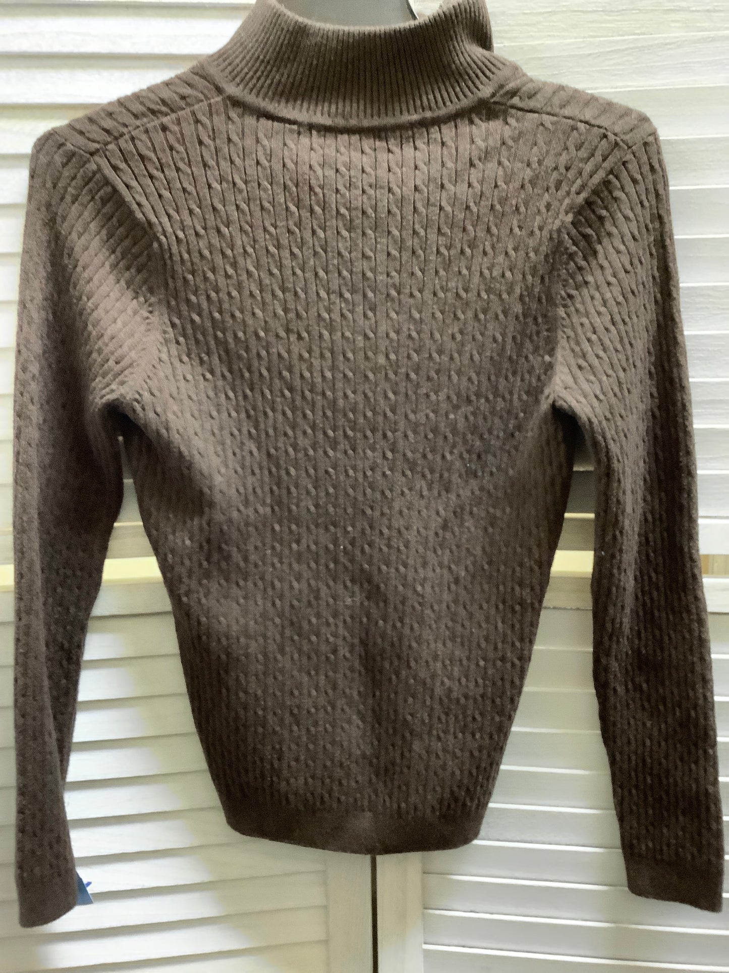 Sweater By Jeanne Pierre  Size: M