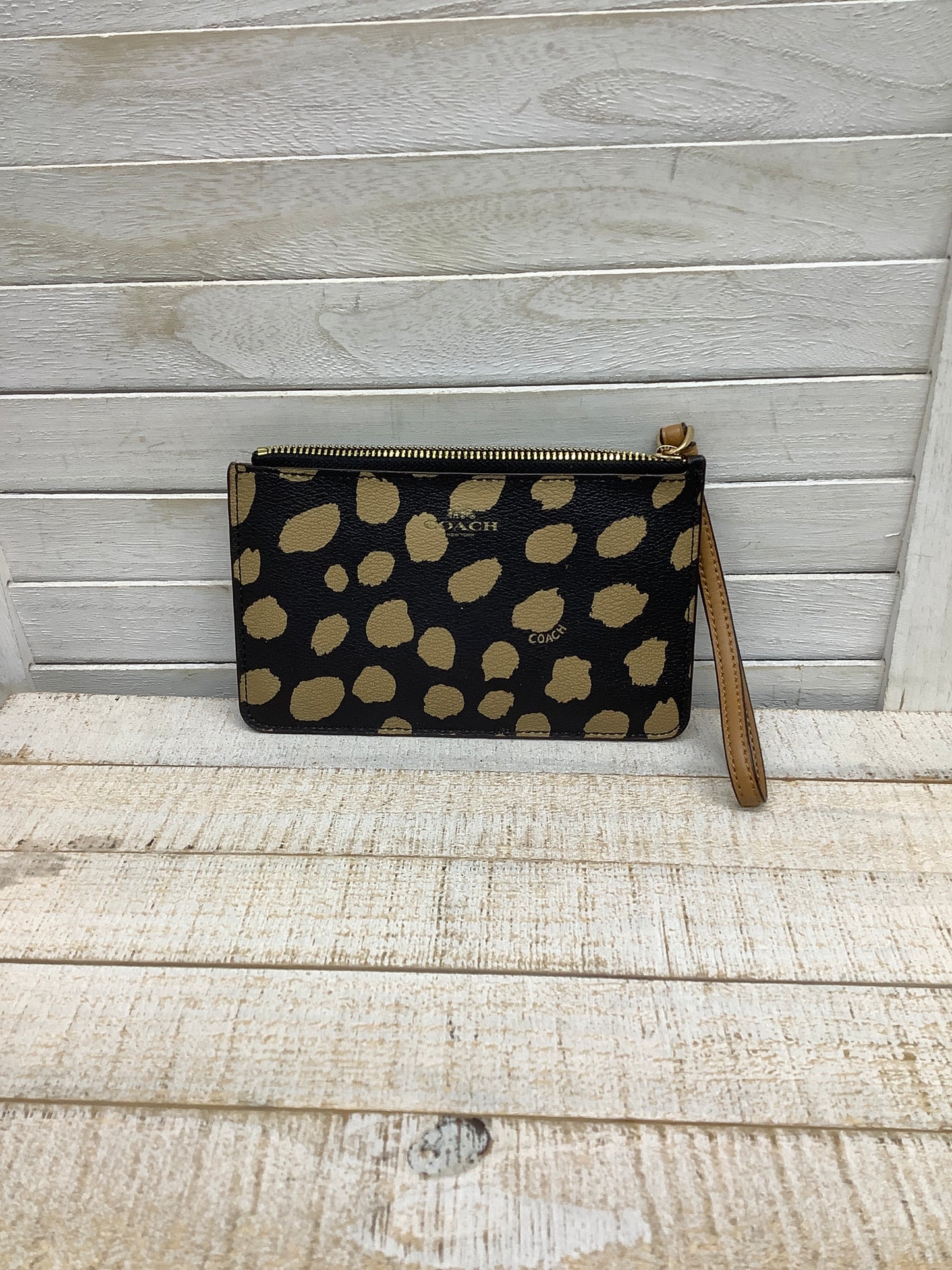 Wristlet Designer By Coach  Size: Small