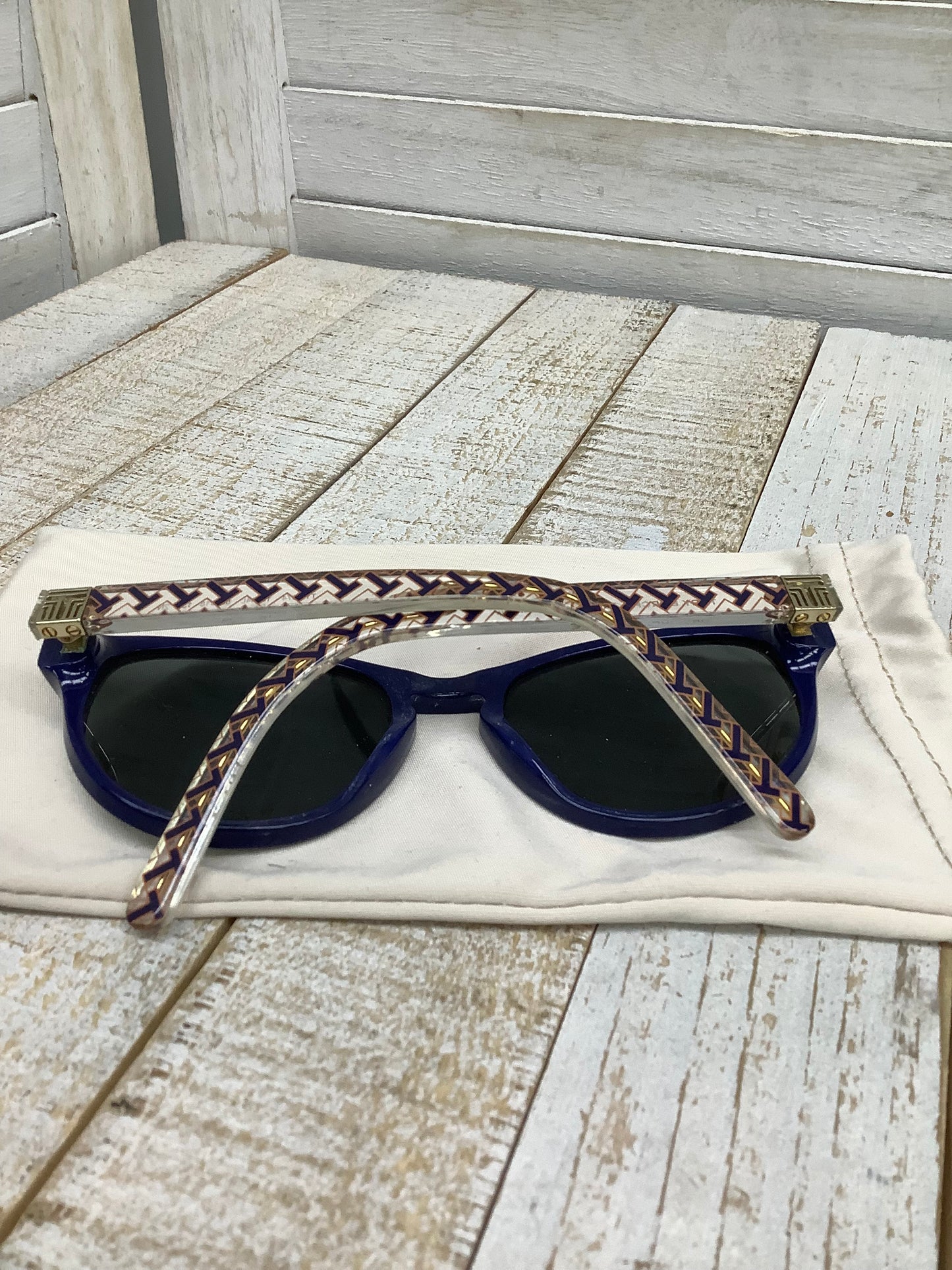 Sunglasses Designer By Tory Burch