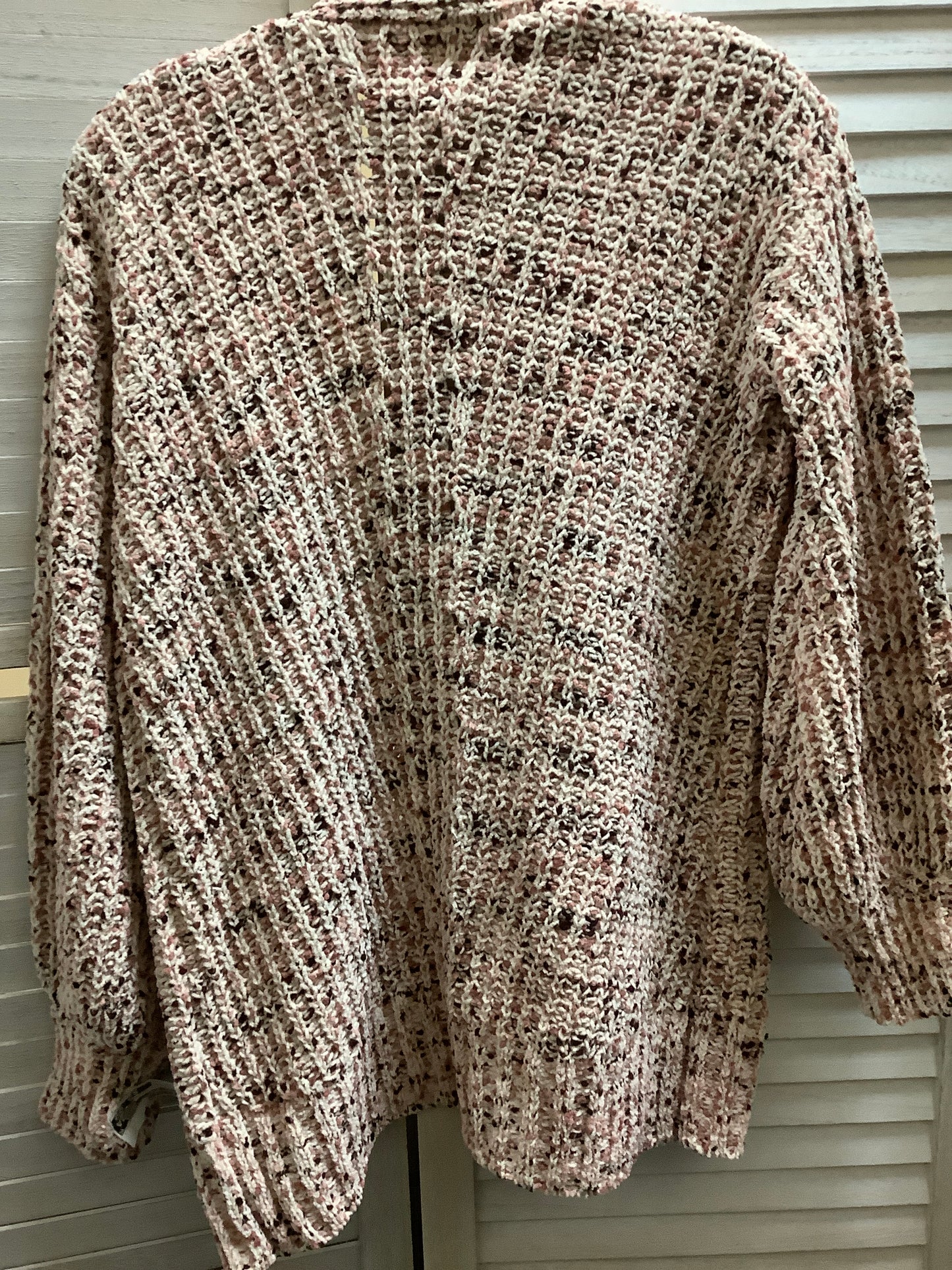 Cardigan By Hippie Rose  Size: Xs