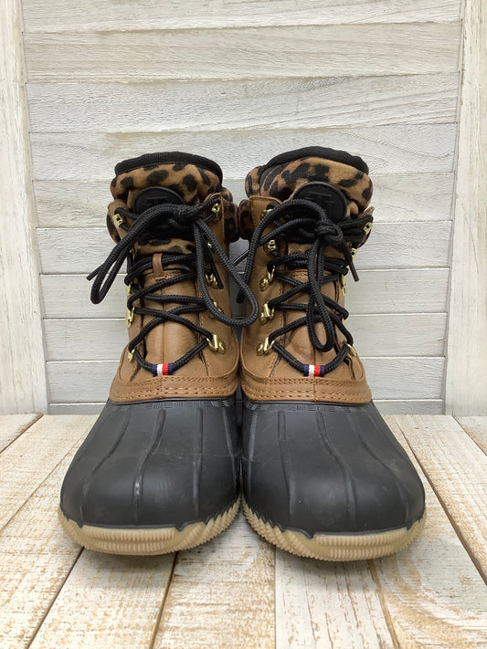 Boots Snow By Tommy Hilfiger  Size: 9